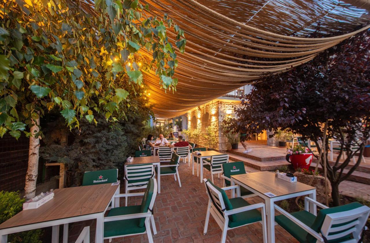 Artelier Vama Veche Hotel Buitenkant foto